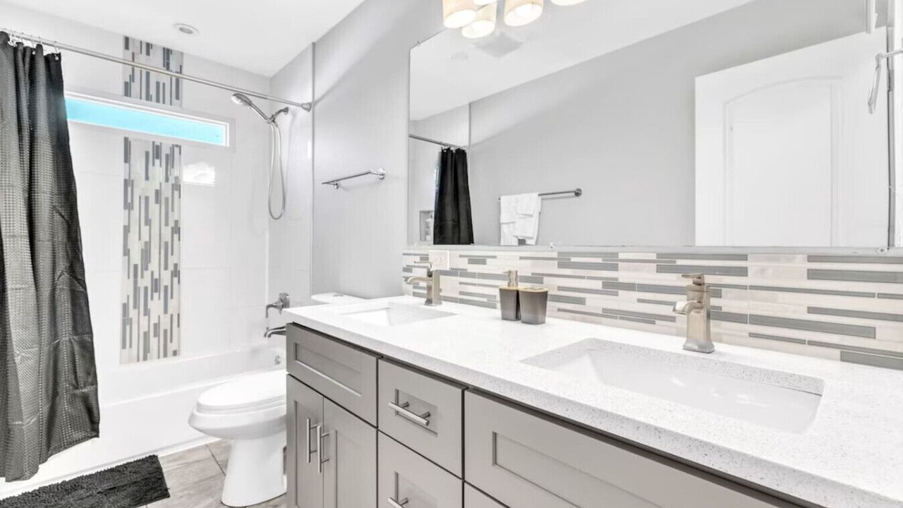 Photo of Bathroom in Bensenville