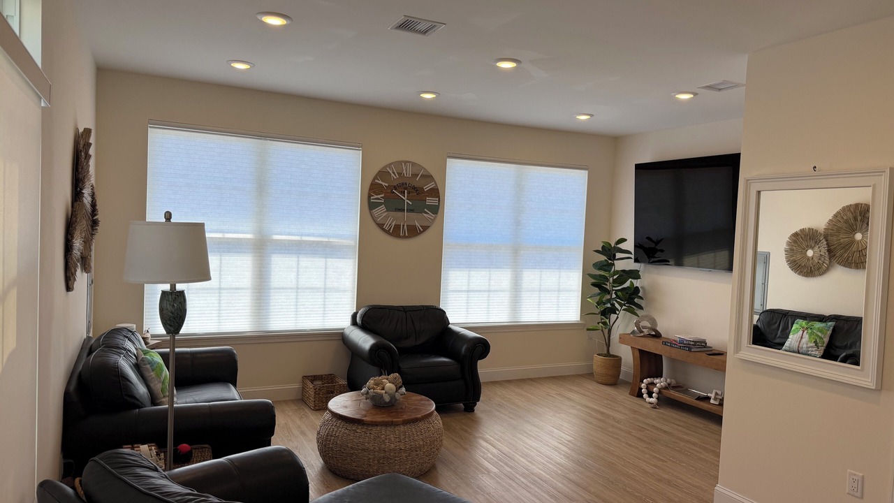 Photo of Livingroom in Keansburg