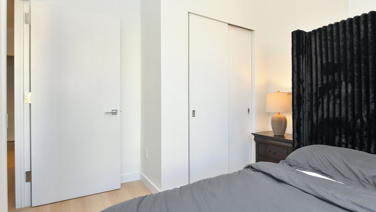 Photo of Bedroom in Financial District
