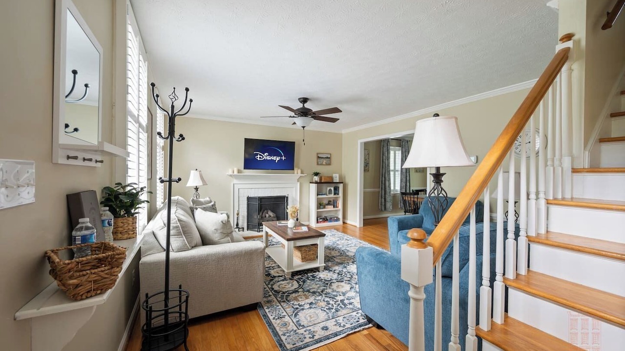 Photo of Livingroom in Lynchburg