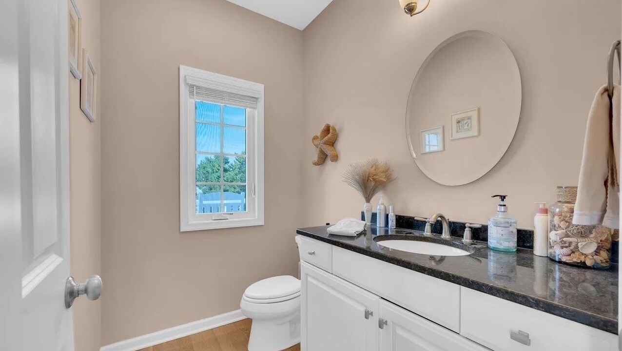 Photo of Bathroom in South Beach Haven