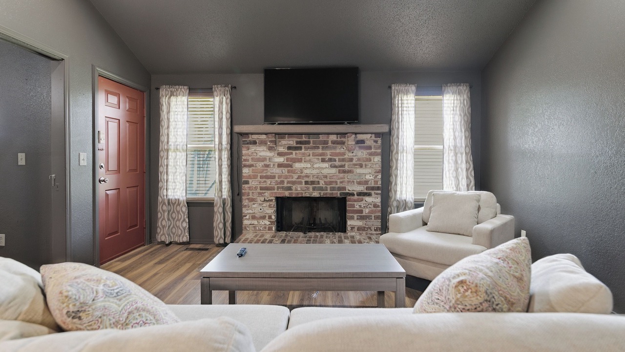 Photo of Livingroom in Tulsa