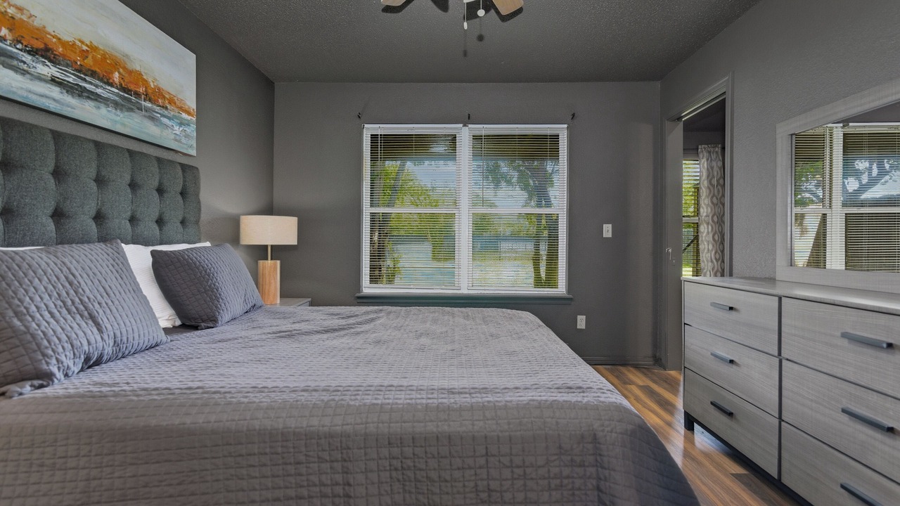 Photo of Bedroom in Tulsa
