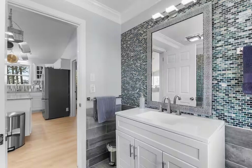 Photo of Bathroom in Lake Murray of Richland