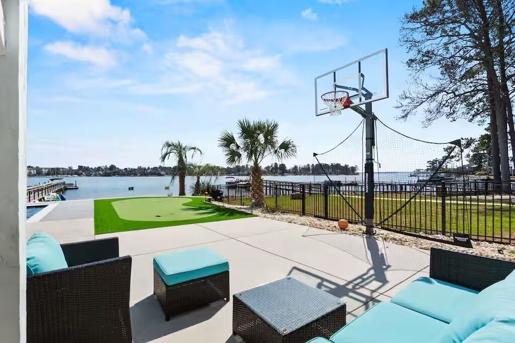 Photo of Outdoor in Lake Murray of Richland