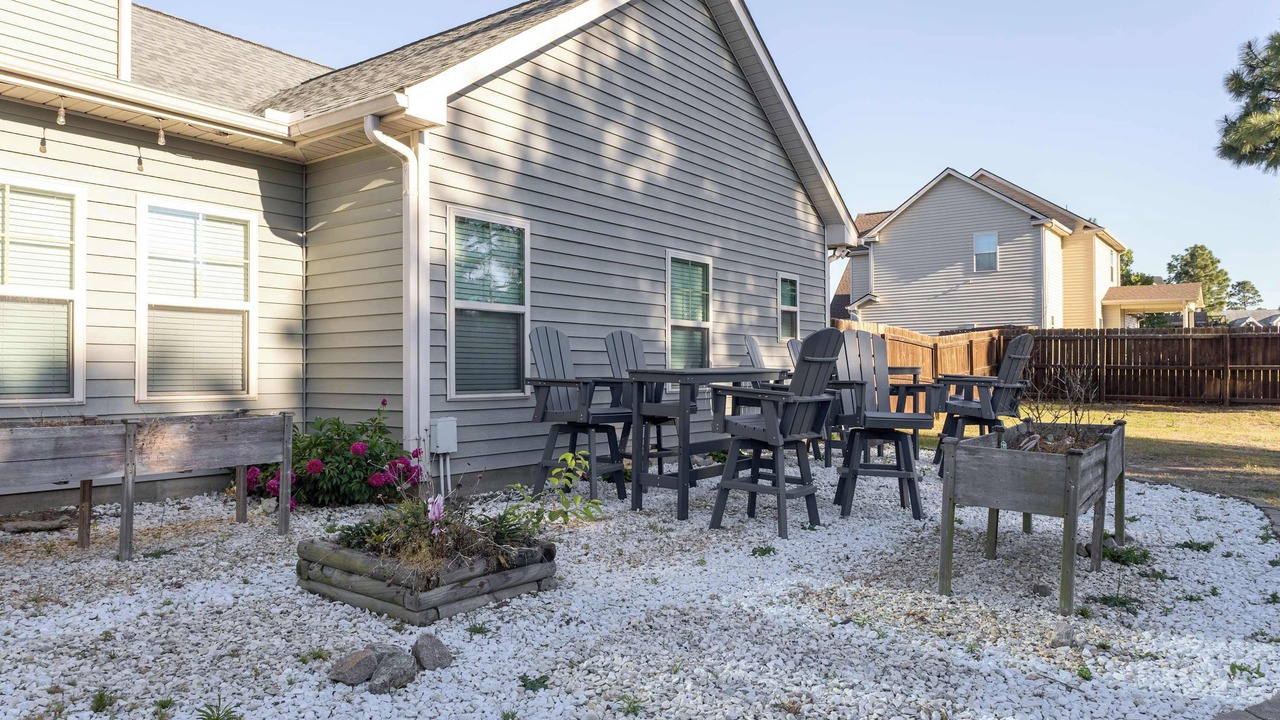Photo of Outdoor in Olivia