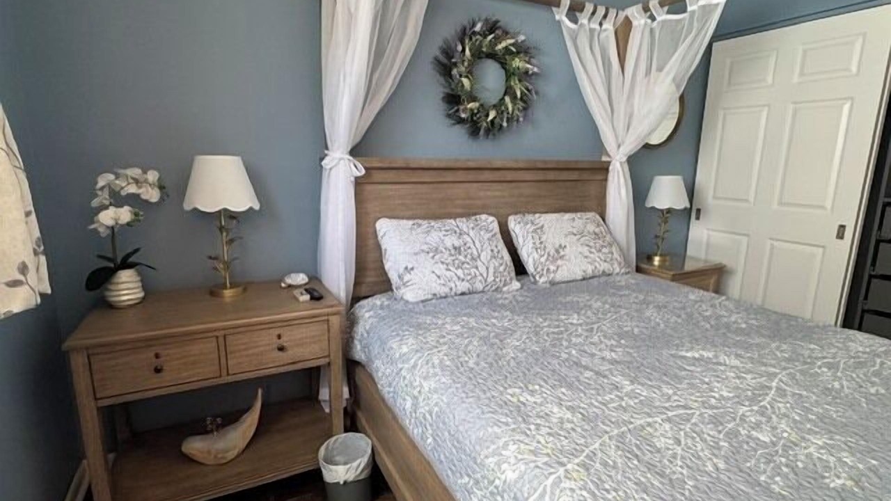 Photo of Bedroom in North End
