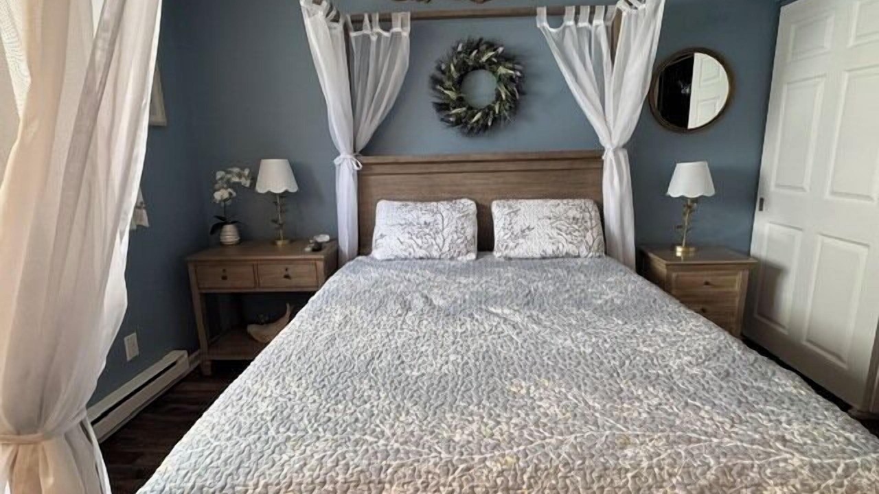 Photo of Bedroom in North End