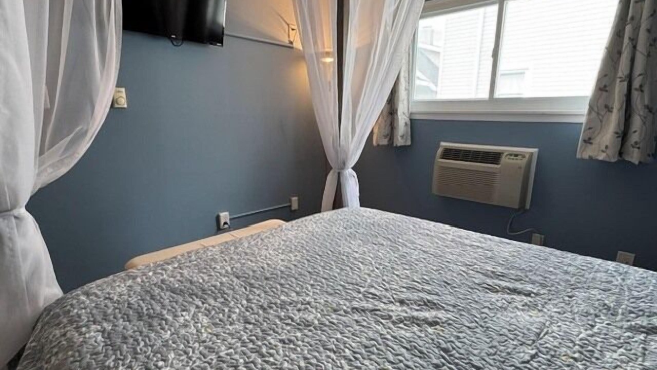 Photo of Bedroom in North End