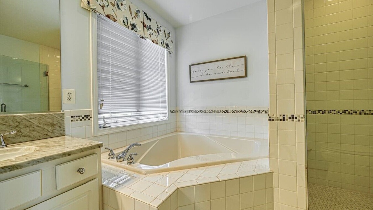 Photo of Bathroom in Livingston