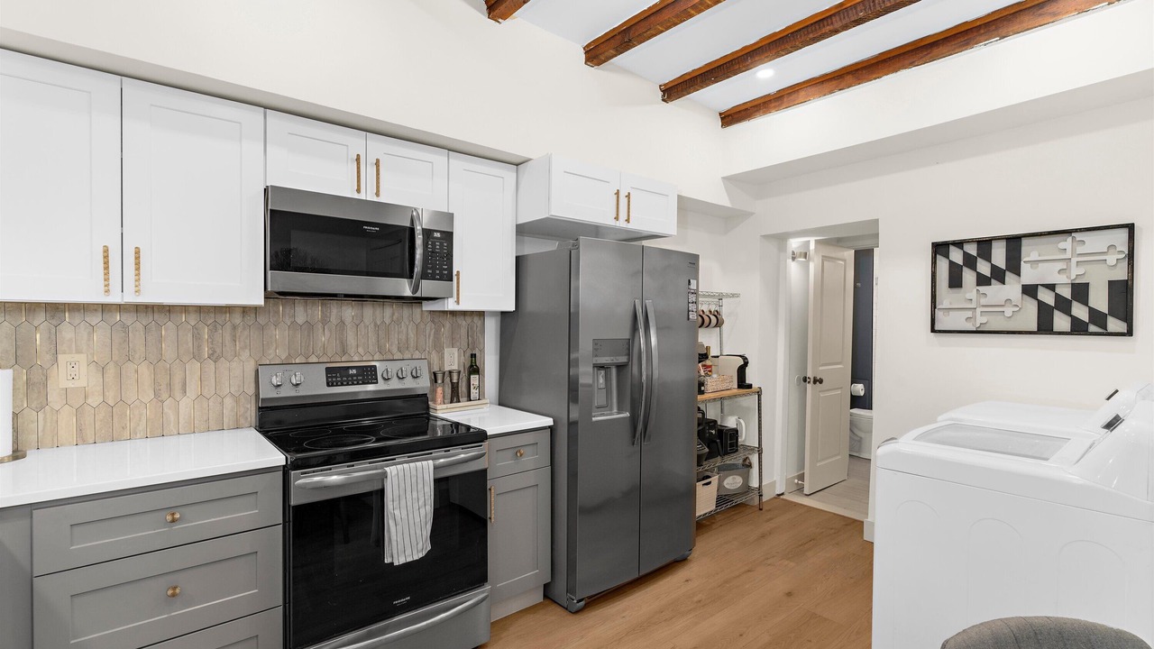 Photo of Kitchen in Barre Circle