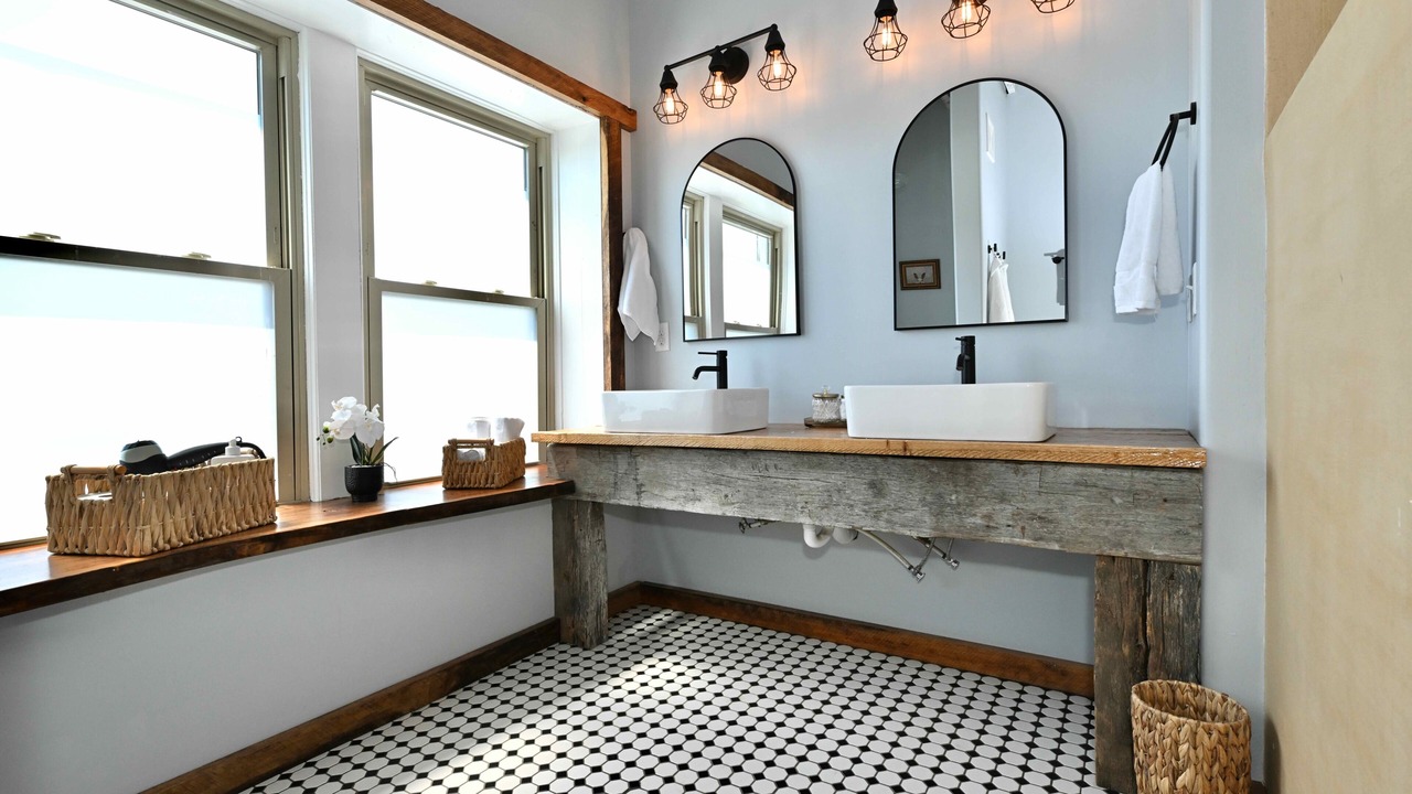 Photo of Bathroom in Macon