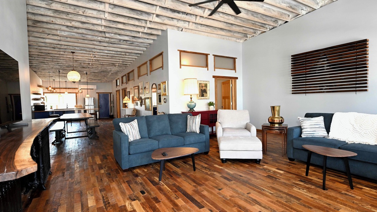 Photo of Livingroom in Macon