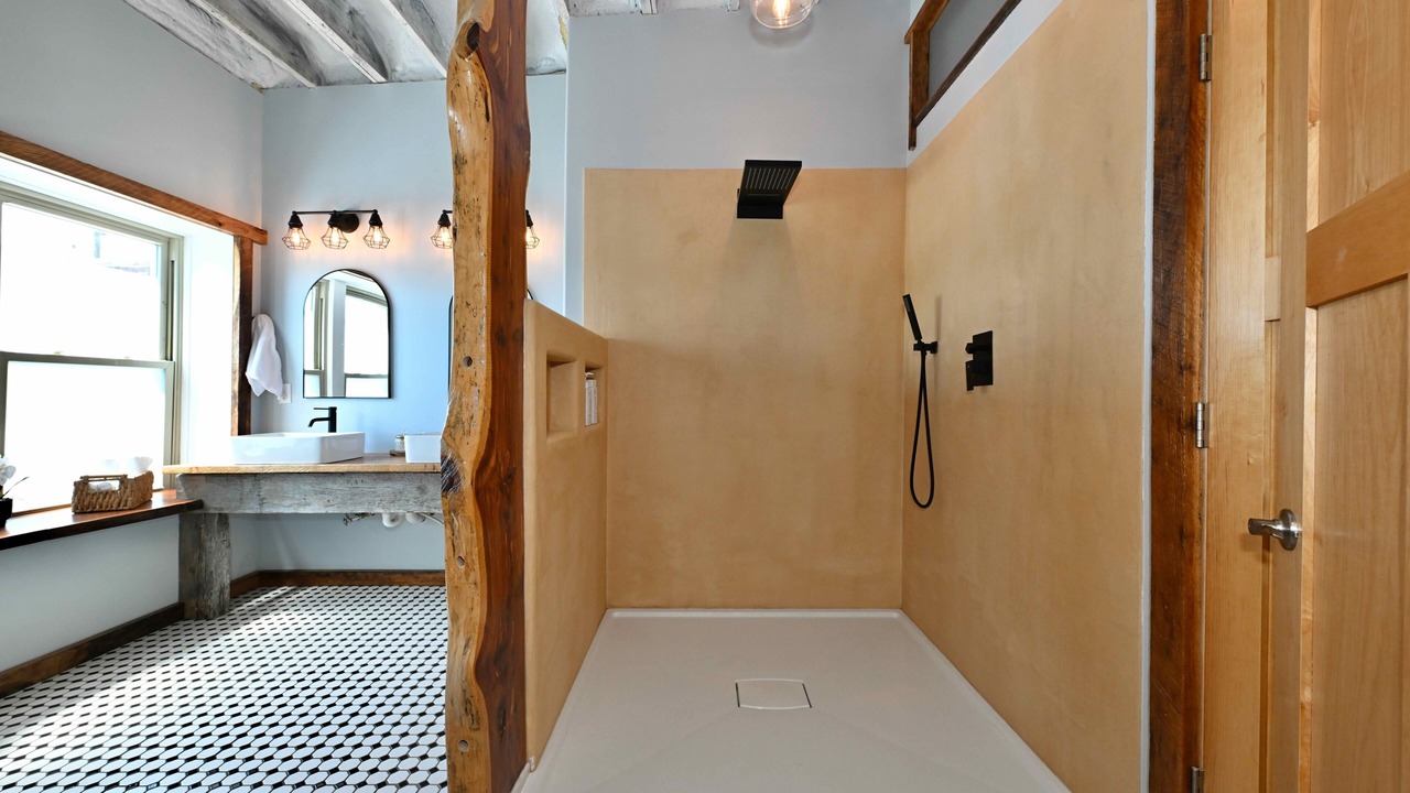 Photo of Bathroom in Macon