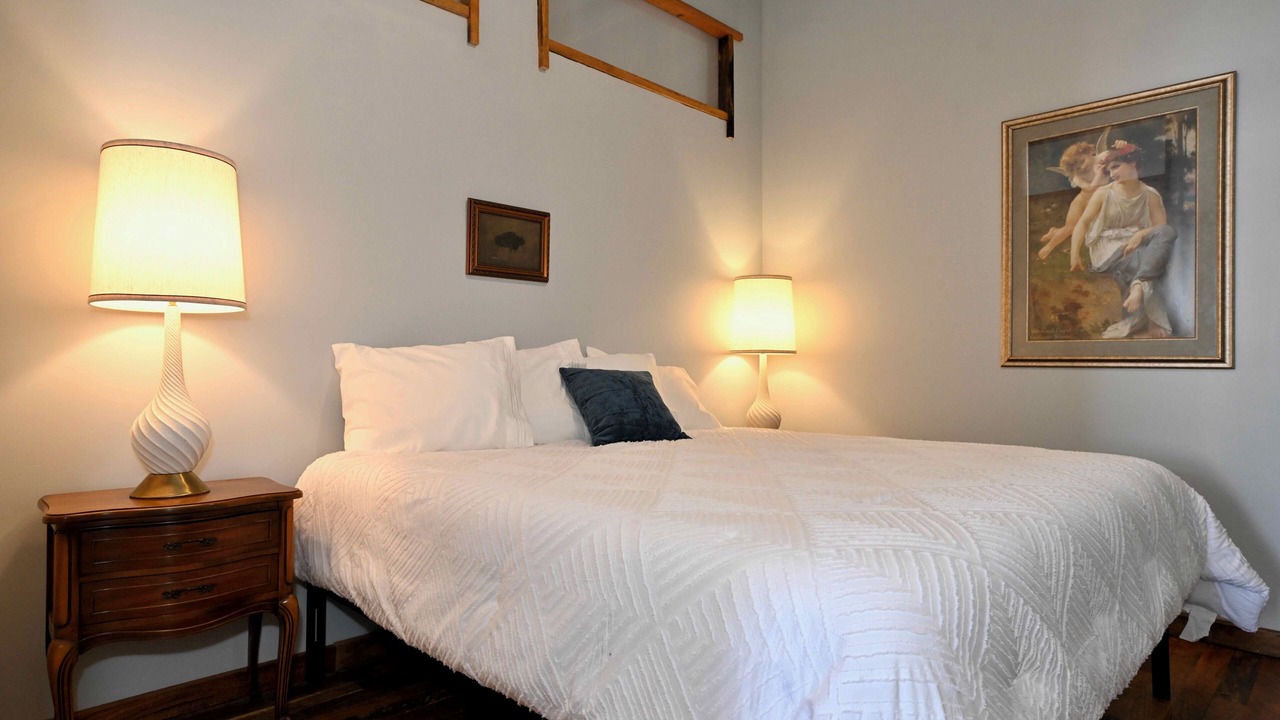 Photo of Bedroom in Macon