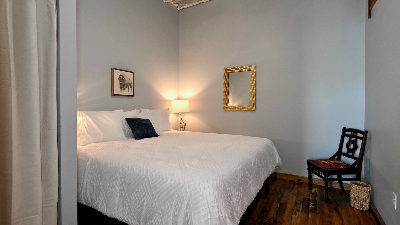 Photo of Bedroom in Macon