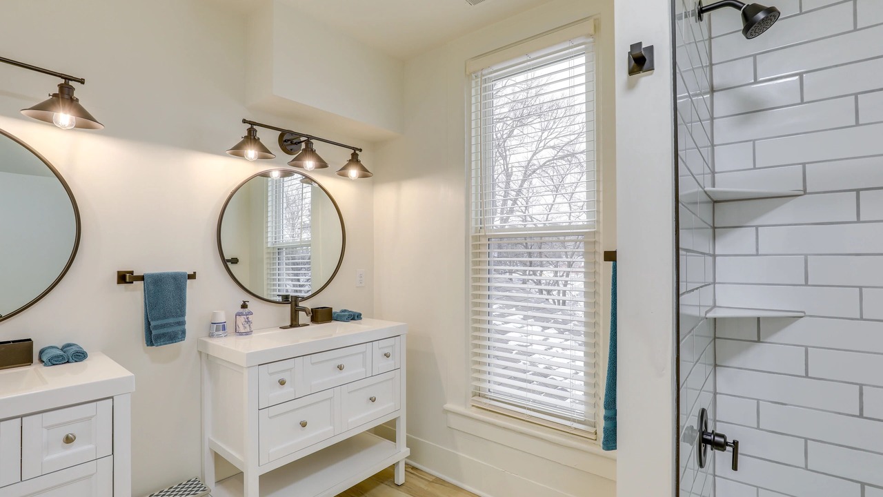 Photo of Bathroom in Blair