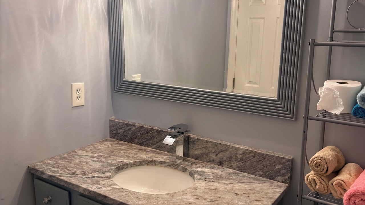 Photo of Bathroom in Ashley Oaks