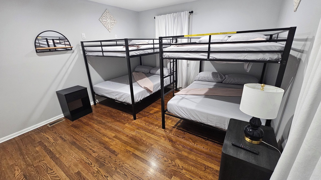 Photo of Bedroom in Carteret
