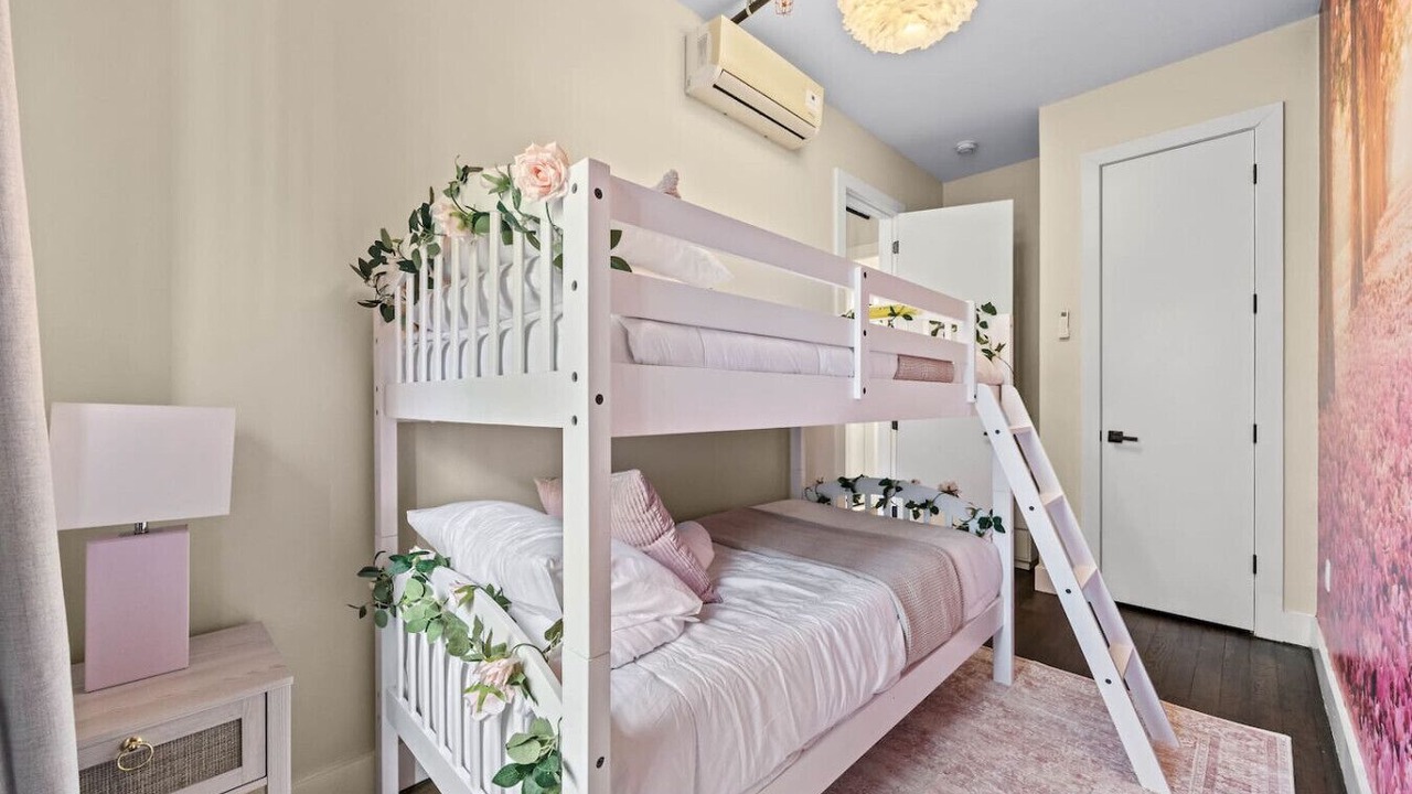 Photo of Bedroom in Bedford-Stuyvesant
