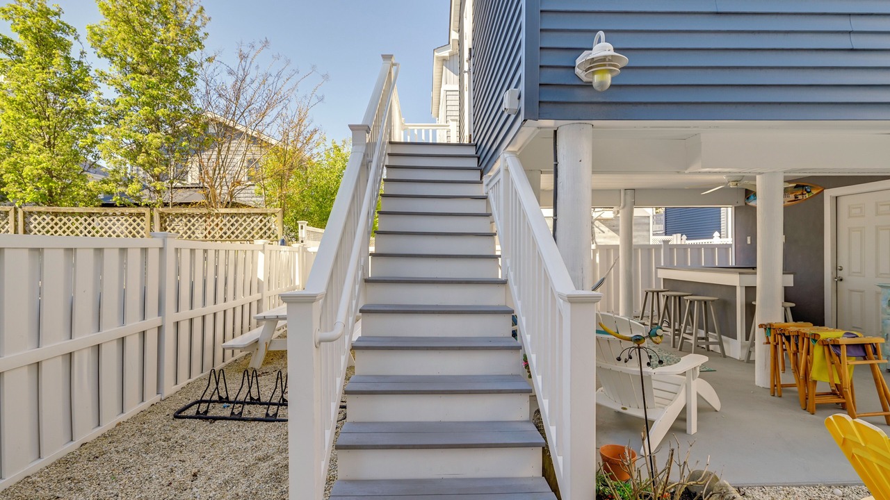Photo of Patio Balcony in Beach Haven