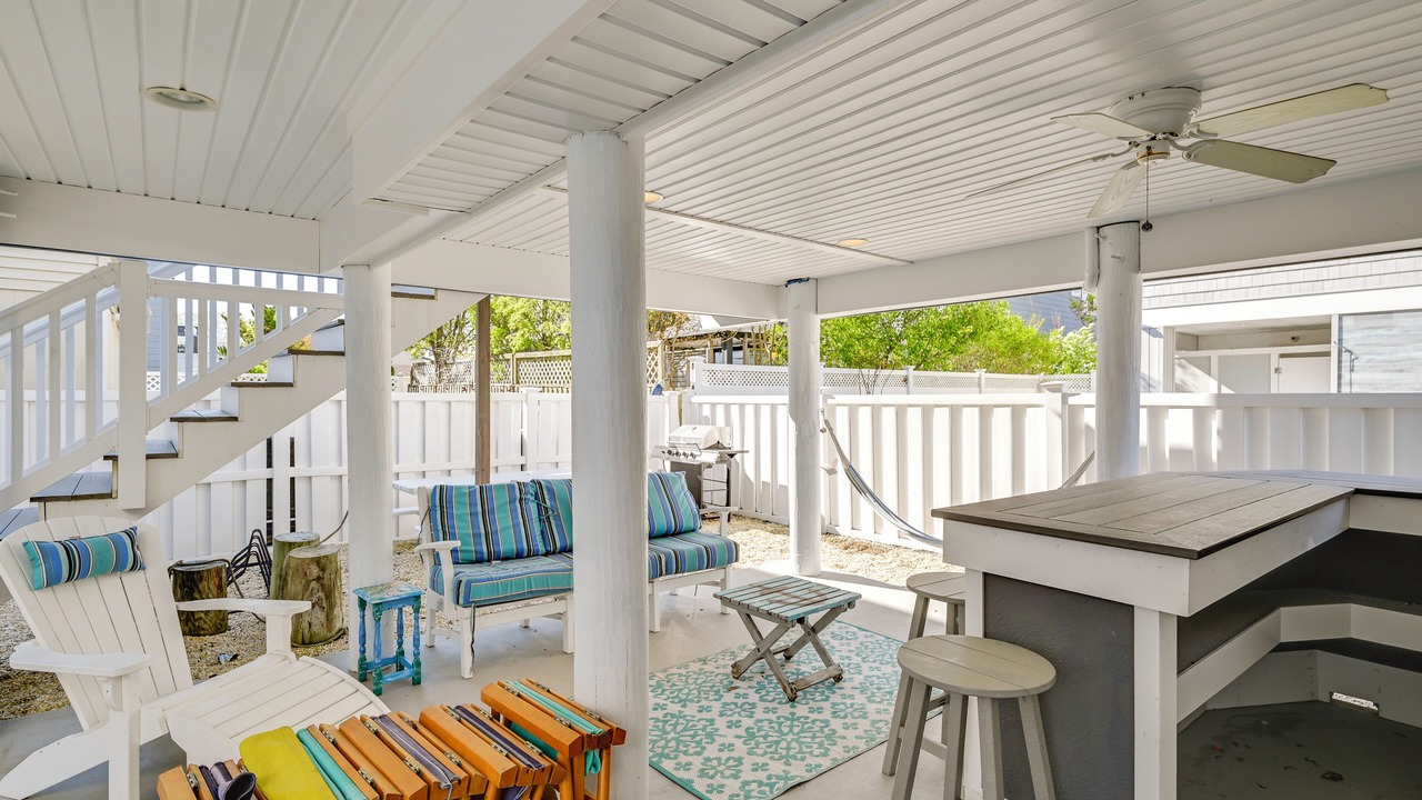 Photo of Patio Balcony in Beach Haven