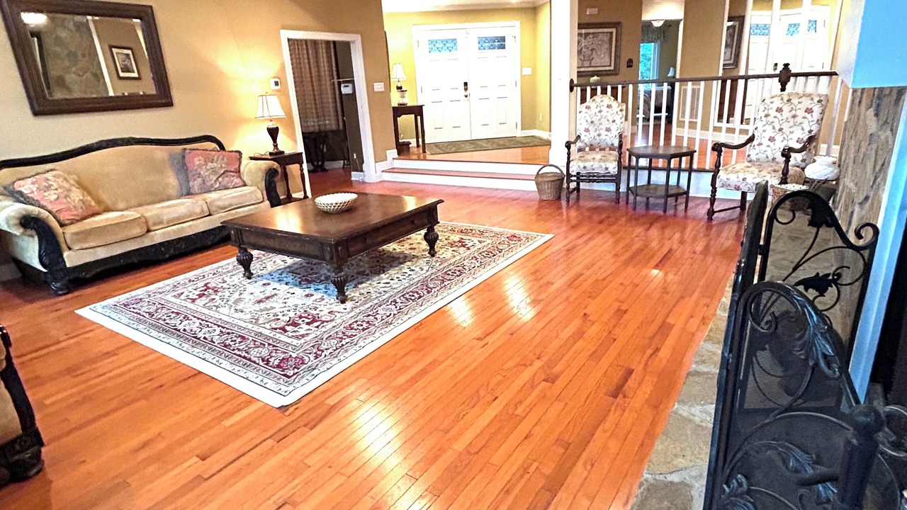 Photo of Livingroom in Westover