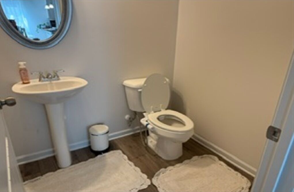 Photo of Bathroom in Adairsville