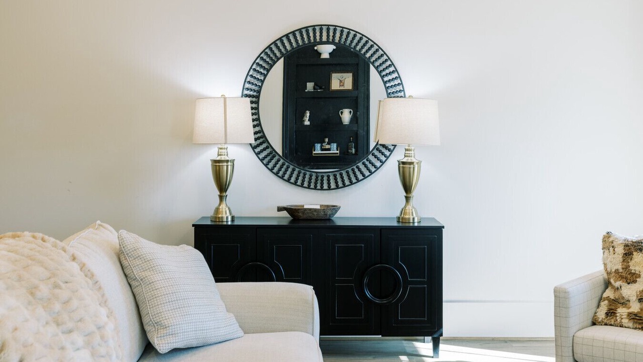Photo of Livingroom in Jacksonville