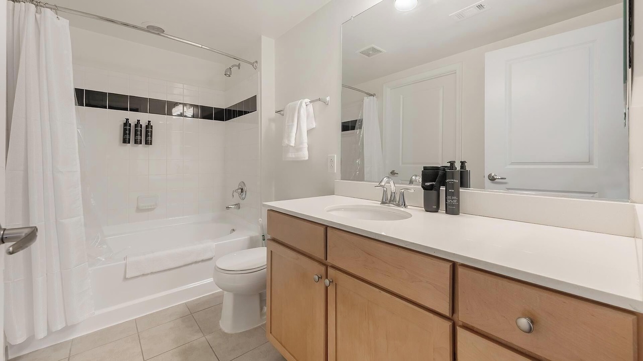 Photo of Bathroom in Navy Yard