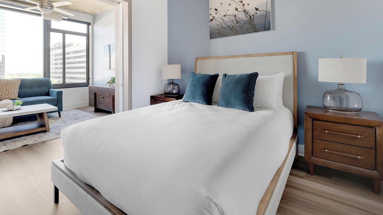 Photo of Bedroom in Baileys Crossroads