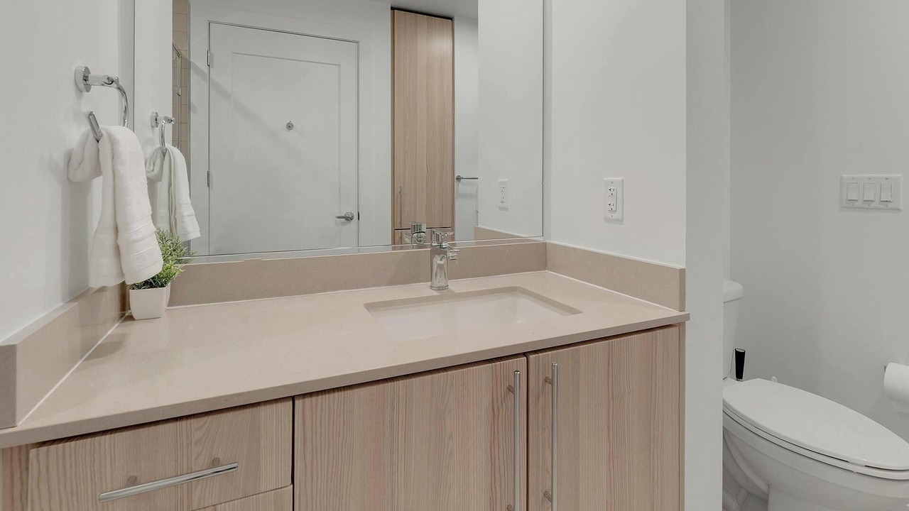 Photo of Bathroom in Baileys Crossroads