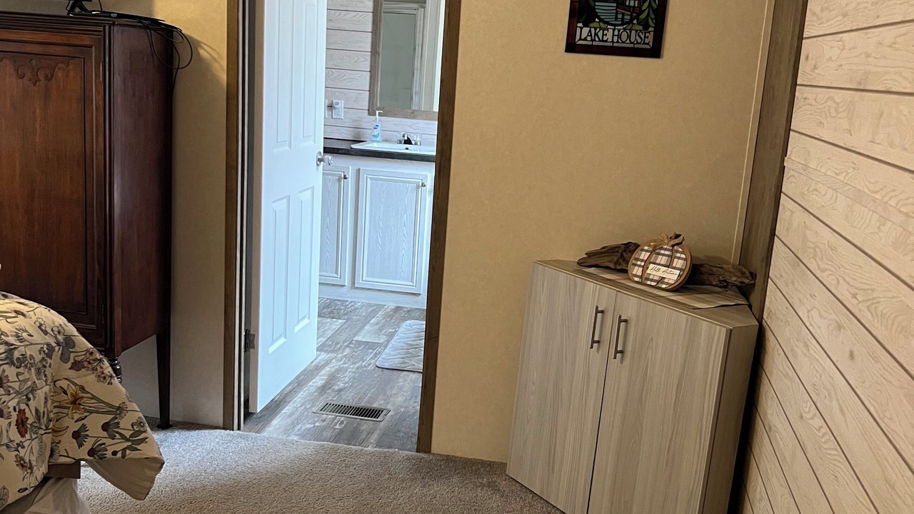 Photo of Bedroom in Double Springs