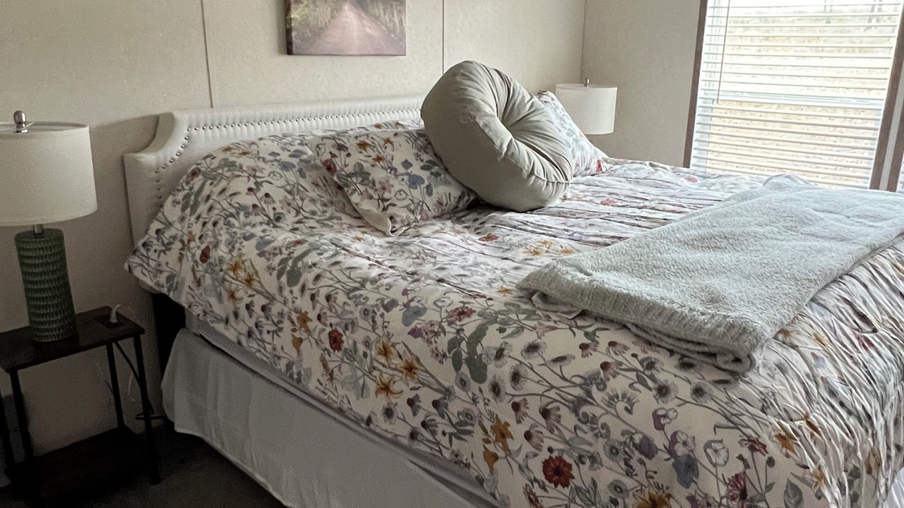 Photo of Bedroom in Double Springs