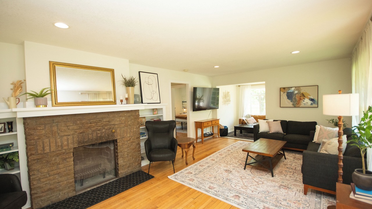 Photo of Bedroom in Beaverdale