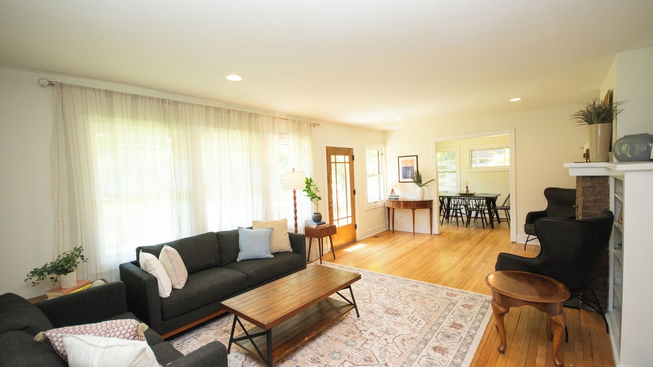 Photo of Bedroom in Beaverdale