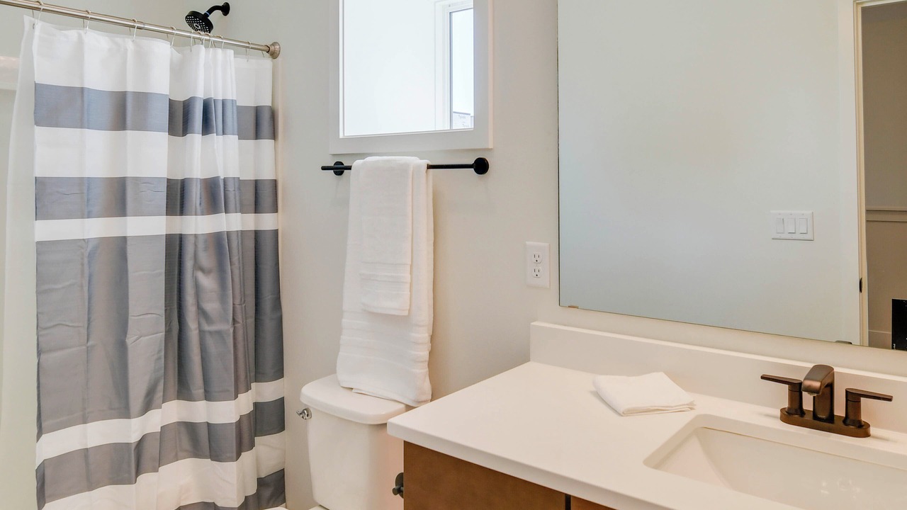 Photo of Bathroom in Downtown Des Moines