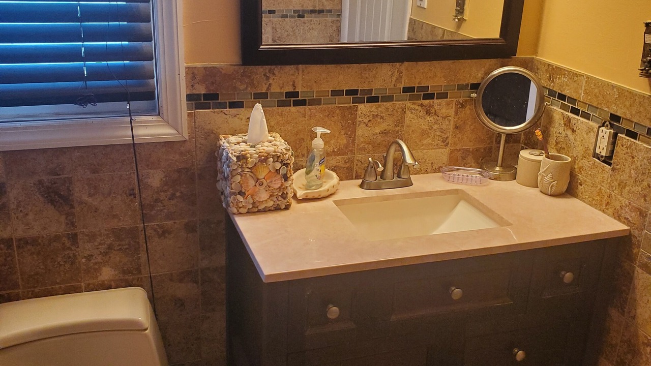 Photo of Bathroom in Mystic Island