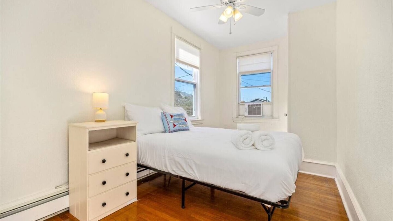 Photo of Bedroom in Ventnor City