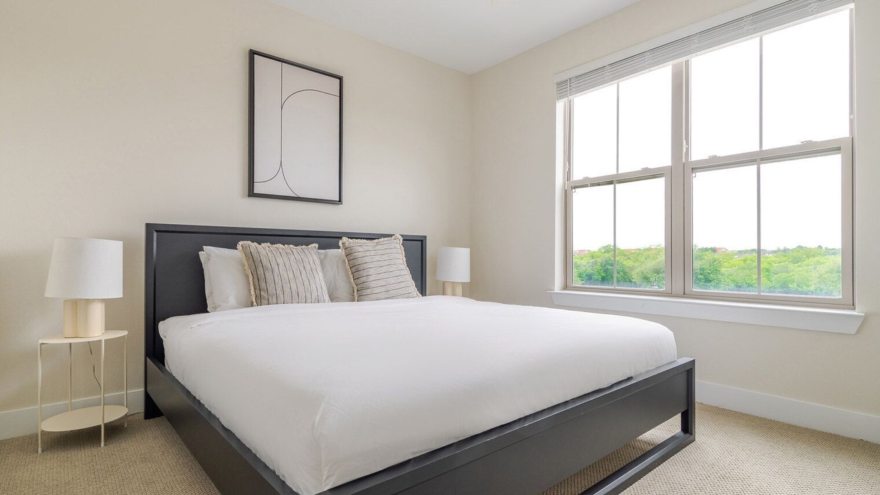 Photo of Bedroom in Scofield Farms