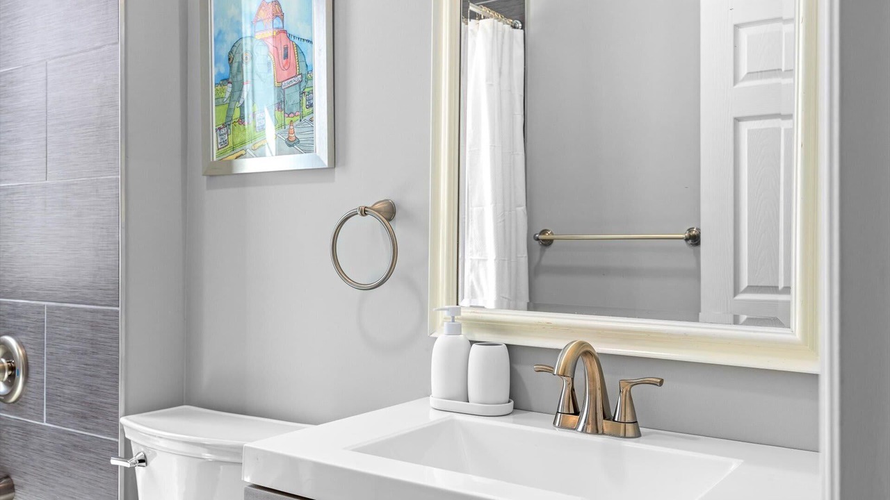 Photo of Bathroom in Ventnor City