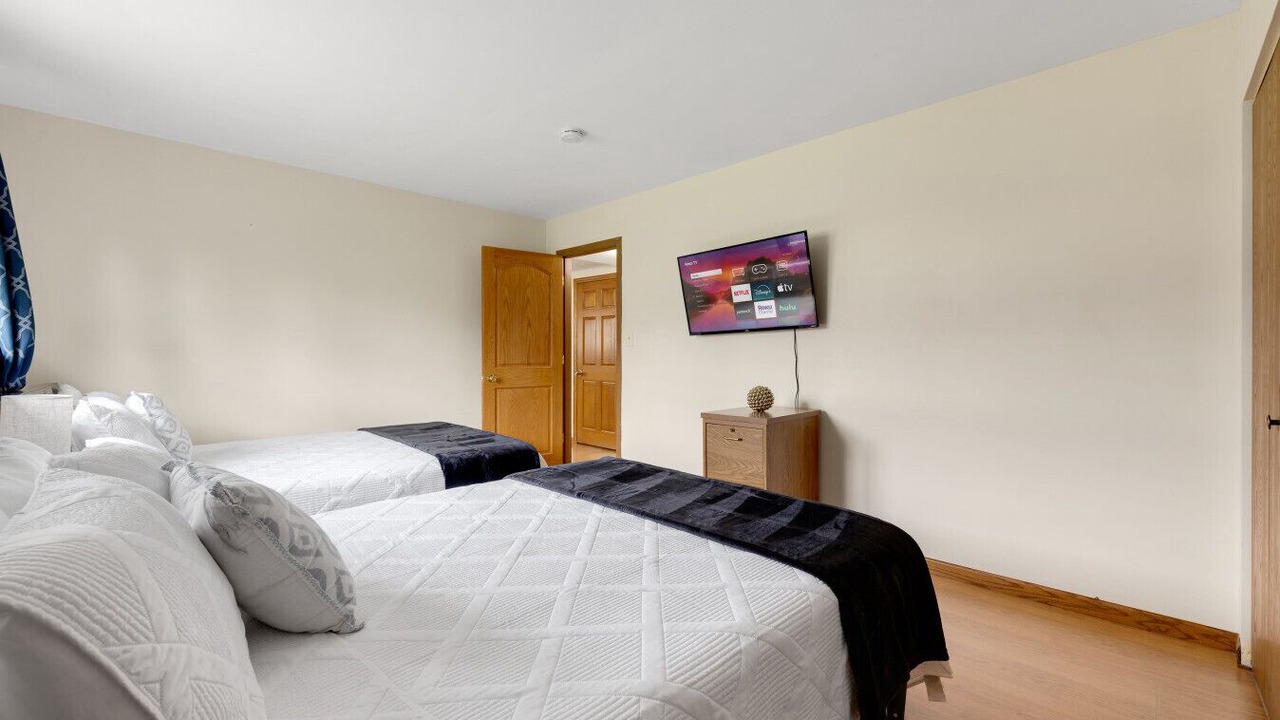 Photo of Bedroom in Streamwood