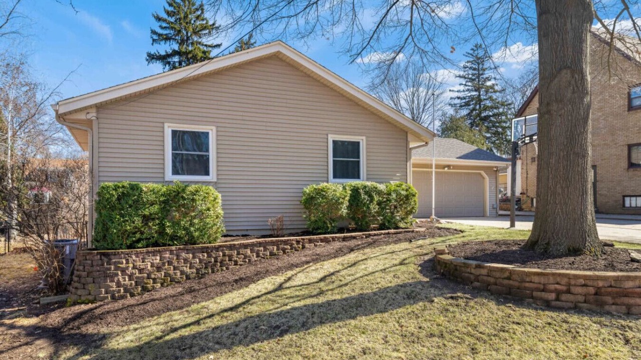 Photo of Outdoor in Rockford