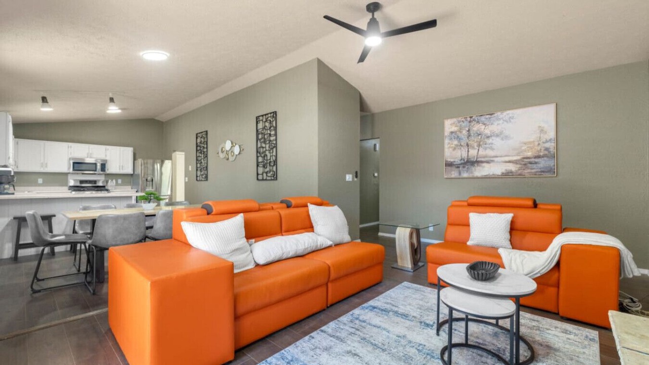 Photo of Livingroom in Rockford