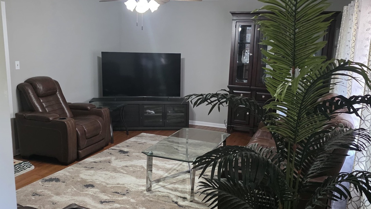 Photo of Livingroom in Westover