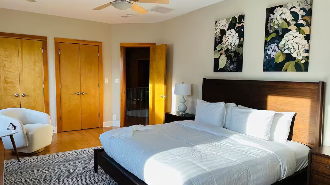 Photo of Bedroom in McLean