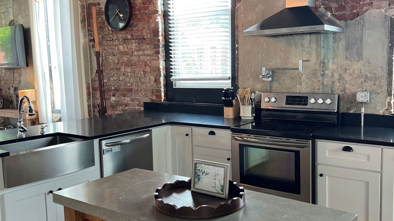 Photo of Kitchen in Calhoun
