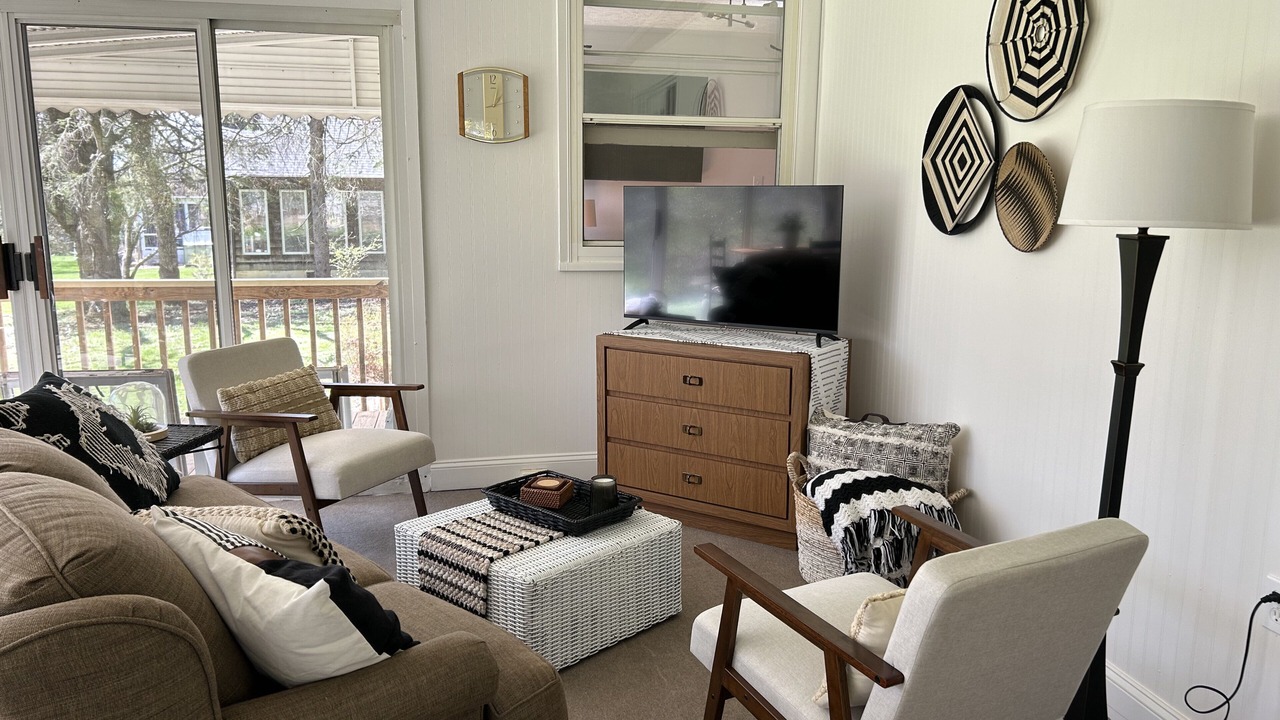 Photo of Livingroom in Long Green