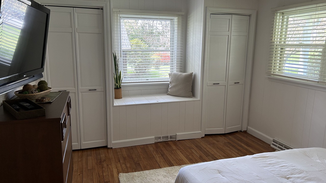 Photo of Bedroom in Long Green