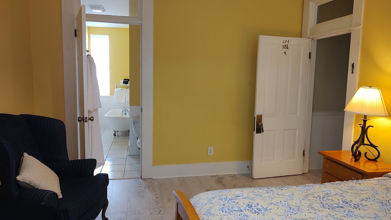 Photo of Bedroom in Cowan